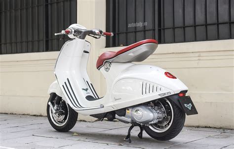 vespa 946 giá.